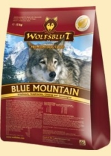 Blue Mountain Trockenfutter für Hunde mit Wild und Waldfrüchten 8 kg (4x2kg) Wolfsblut - 1